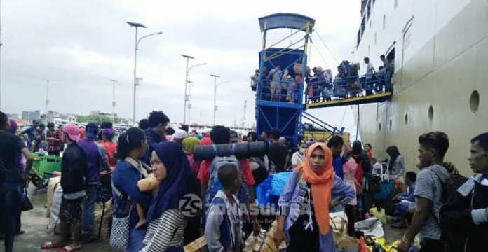 Hingga H-2, Jumlah Pemudik di Pelabuhan Kendari Capai 21.600 Orang