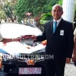 BNI Serahkan Hibah Satu Unit Mobil ke UHO BNI Serahkan Hibah Satu Unit Mobil ke UHO