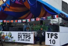 Demam Bola, Satu TPS di Anduonohu Bernuansa Piala Dunia Demam Bola, Satu TPS di Anduonohu Bernuansa Piala Dunia