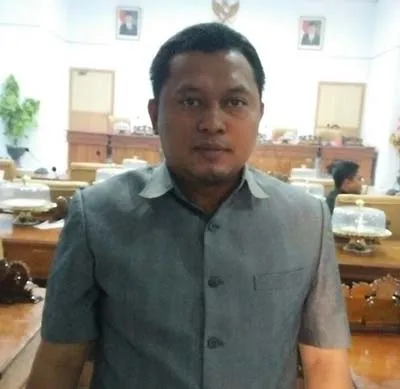 Ketua DPRD Bombana, Andi Firman