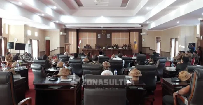 DPRD Muna Setujui Pinjaman Uang 100 Miliar di BPD Jateng dan Sultra