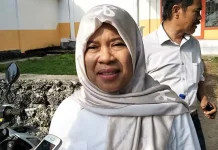 Daftar ke KPU, Gerindra Wakatobi Kekurangan Caleg Erniwati Rasyid, Ketua DPC Partai Gerindra Wakatobi