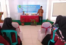 12 Mahasiswa UMS KKN Pendidikan di Kendari 12 Mahasiswa UMS KKN Pendidikan di Kendari
