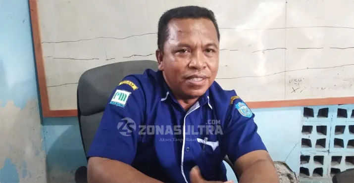 Direktur Utama (Dirut) PDAM Kabupaten Wakatobi, Subardin Bau