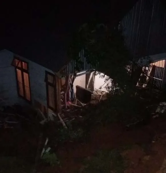 Mahasiswa Amik Catur Sakti Kendari Tewas Tertimbun Longsor