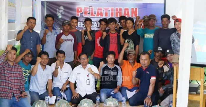 antam ANTAM Gelar Pelatihan Kesehatan Penyelaman bagi Nelayan di Pomalaa