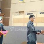 Raperda APBD 2017 Kota Kendari Ditetapkan Jadi Perda Raperda APBD 2017 Kota Kendari Ditetapkan Jadi Perda