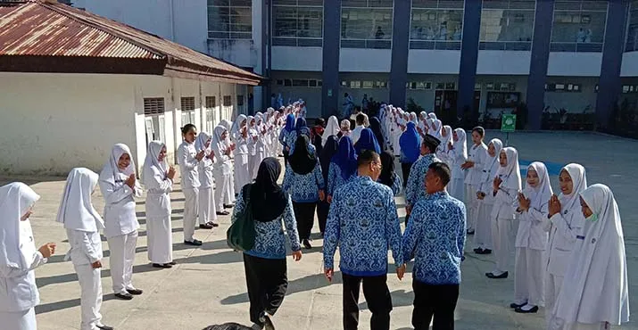 Tim Asesor Visitasi Prodi D-III Analisis Kesehatan Poltekkes Kendari