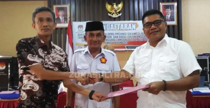 bacaleg_gerindra1 Daftarkan 45 Bacaleg ke KPU Sultra, Gerindra Target Dua Kursi Tiap Dapil