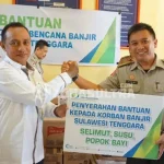 BPJS Ketenagakerjaan Kendari Serahkan Bantuan Bagi Korban Banjir BPJS Ketenagakerjaan Kendari Serahkan Bantuan Bagi Korban Banjir