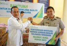 BPJS Ketenagakerjaan Kendari Serahkan Bantuan Bagi Korban Banjir BPJS Ketenagakerjaan Kendari Serahkan Bantuan Bagi Korban Banjir