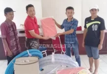 Petani Sagu di Konawe Terima Bantuan Alat Pertanian Petani Sagu di Konawe Terima Bantuan Alat Pertanian