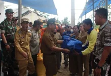 Banjir di Ranomeeto Barat Tak Kunjung Surut, Pemda Konsel Salurkan Bantuan