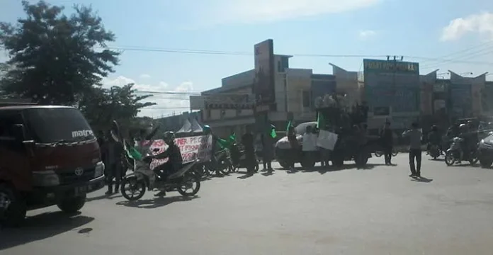 Demo di Kendari, HMI Kolaka Ungkap Problem Tambang PT CMI