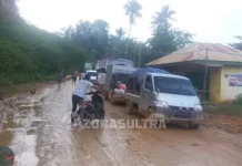 Jalan Rusak di Konawe, Warga Inisiatif Bangun Jembatan Berbayar Jalan Rusak di Konawe, Warga Inisiatif Bangun Jembatan Berbayar