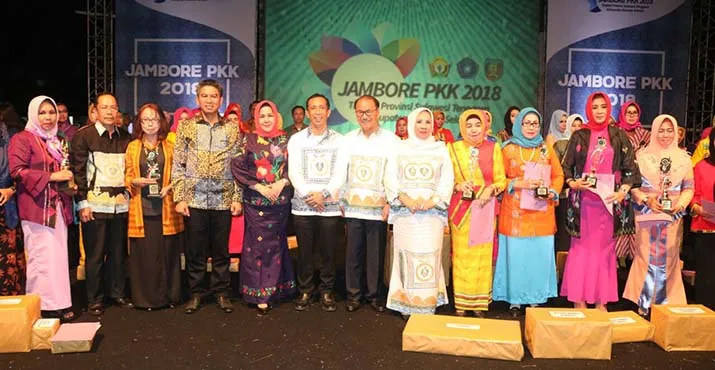 Bupati Konsel Resmi Tutup Jambore PKK Tingkat Provinsi
