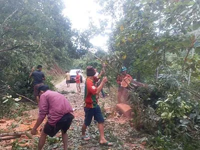 Jembatan Putus, Wagub Sultra Terpilih Batal Temui Warga Latoma