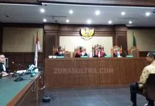 Hasmun Hamzah Akui Permintaan Fee 7 Persen di Akhir Penyelesaian Proyek Hasmun Hamzah Akui Permintaan Fee 7 Persen di Akhir Penyelesaian Proyek
