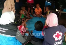 Kisah Relawan Banjir Wanggu, Berikan Motivasi ke Anak-Anak Hingga Jadi Keluarga Baru Kisah Relawan Banjir Wanggu, Berikan Motivasi ke Anak-Anak Hingga Jadi Keluarga Baru
