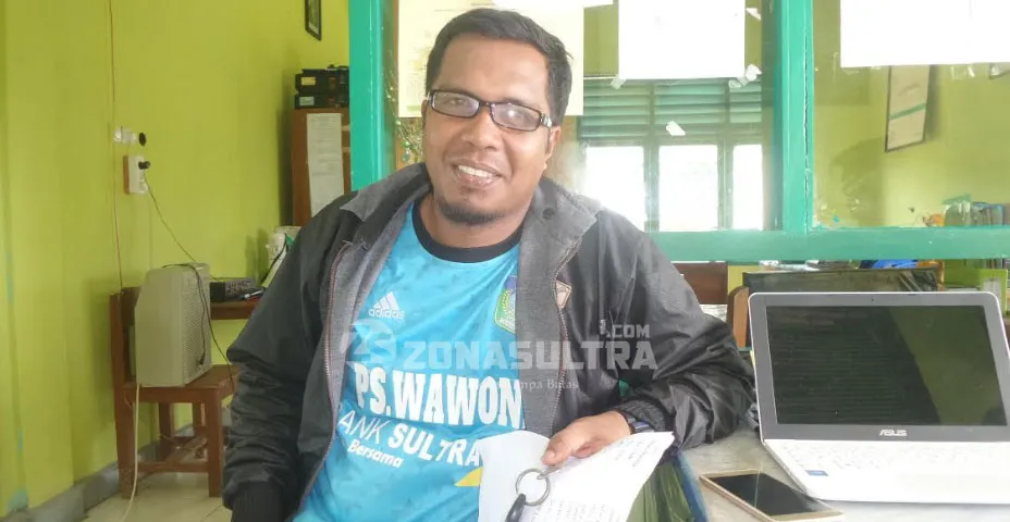 Wakil Kepala Sekolah Bagian Kesiswaan SMAN 1 Wawonii, Abdul Kadir 
