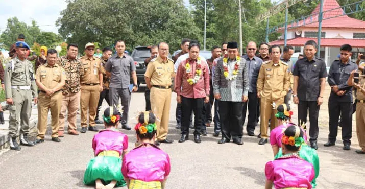 Diskusi Tata Kelola Keuangan Desa, Pemda Konsel Gandeng DPR RI dan BPK