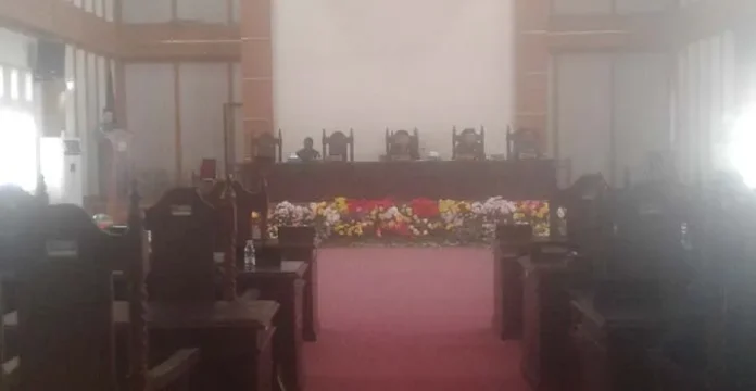 Pemkab Konut Serahkan KUA-PPAS 2019 ke DPRD