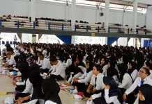 647 Mahasiswa Baru Poltekkes Kendari Ikuti PPKKMB 657 Mahasiswa Baru Poltekkes Kendari Ikuti PPKKMB