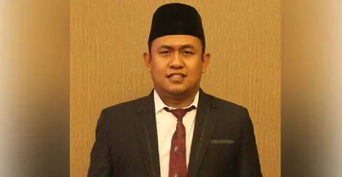 Komisioner KPUD Butur LM Miswar Adhi Putra