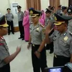293 Polisi Naik Pangkat, Mantan Kasatreskrim Kolaka Raih Kombespol 293 Polisi Naik Pangkat, Mantan Kasatreskrim Kolaka Raih Kombespol