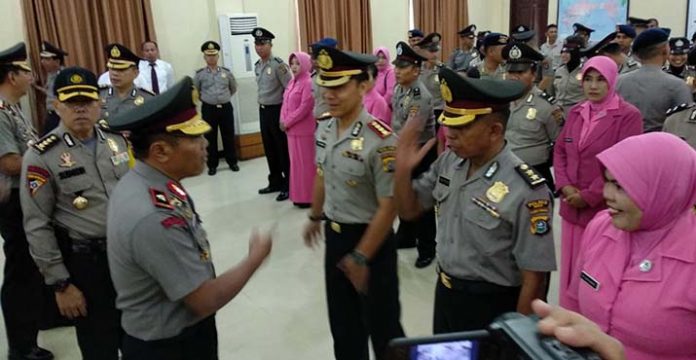 293 Polisi Naik Pangkat, Mantan Kasatreskrim Kolaka Raih Kombespol