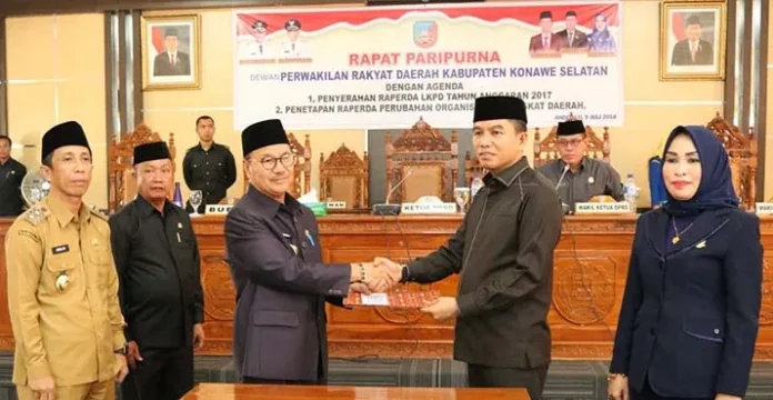 DPRD Konsel Gelar Paripurna Penetapan Raperda, Ini Tanggapan Fraksi