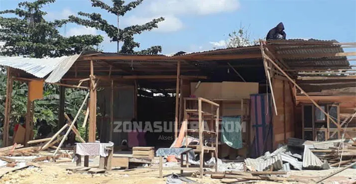 Pedagang Pasar Panjang Mulai Bersihkan Sisa Gusuran