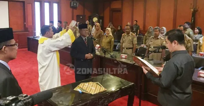 Pj Gubernur Lantik Pejabat Fungsional BPSDM dan Serahkan SK Plt Tiga Kepala Dinas