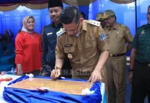Plt Wali Kota Resmikan Gedung Baru Puskesmas Mekar Plt Wali Kota Resmikan Gedung Baru Puskesmas Mekar
