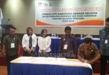 Hasil Pleno KPU Konsel Pasangan Asrun-Hugua Unggul 10. 632 Suara Dari Pasangan Nomor Urut Satu Hasil Pleno KPU Konsel Pasangan Asrun-Hugua Unggul 10. 632 Suara Dari Pasangan Nomor Urut Satu