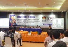Buka Rapat Pleno, Ketua KPU Sultra: PSU Jangan Disoalkan Buka Rapat Pleno, Ketua KPU Sultra: PSU Jangan Disoalkan