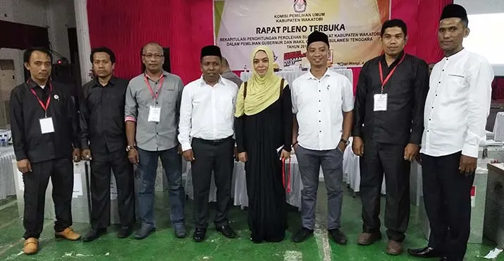 Pleno KPU Wakatobi Tetapkan Paslon Aman Pemenang Pilgub