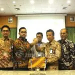 Komit Bangun Smelter, PT Ceria jadi Pelanggan Premium Platinum PLN dengan Daya 118 Juta VA Komit Bangun Smelter, PT Ceria jadi Pelanggan Premium Platinum PLN dengan Daya 118 Juta VA