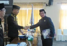 Delapan Fraksi di DPRD Setuju Raperda LKP Konsel Tahun 2017 Dibahas Delapan Fraksi di DPRD Setuju Raperda LKP Konsel Tahun 2017 Dibahas