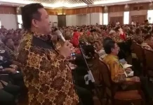 Jokowi Janji ke Rusman Bakal Kunjungi Muna Jokowi Janji ke Rusman Bakal Kunjungi Muna