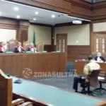 Mantan Kepala BPKAD Kota Kendari Titip Uang Ke Hasmun Hamzah Hingga Rp.31 Miliar Mantan Kepala BPKAD Kota Kendari Titip Uang Ke Hasmun Hamzah Hingga Rp.31 Miliar