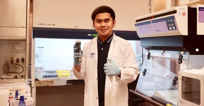 Dosen Fakultas Farmasi Universitas Halu Oleo (UHO) Kendari Adryan Fristiohady Lubis