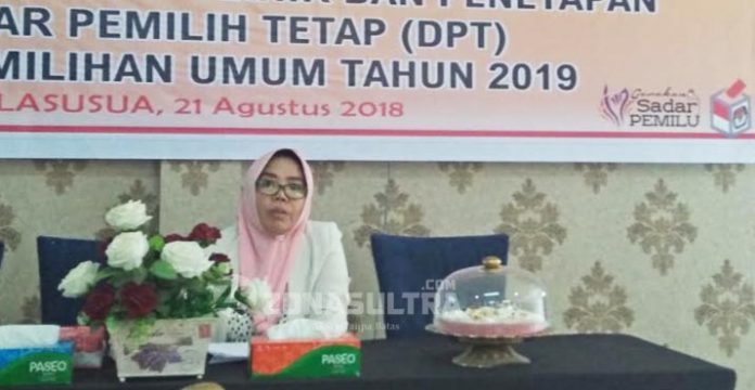 Ketua KPU Kolut Susanti Ernawati