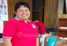 Enam Tim Perebutkan Tiket Liga Nasional Sepakbola U 16 Ketua Panitia Liga Sepakbola U 16 region Sultra Samkarya Nugraha