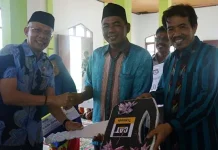 KKP Bantu Satu Unit Excavator untuk KUB Sejati Bombana KKP Bantu Satu Unit Excavator untuk KUB Sejati Bombana