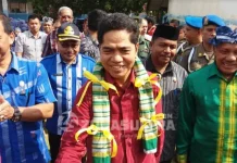 Bupati Buton Meninjau Pemberian Imunisasi MR di SMAN 2 Pasar Wajo Bupati Buton Meninjau Pemberian Imunisasi MR di SMAN 2 Pasar Wajo