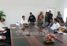 Gagal Dapat DAK, Kadis Perdagangan Buton Diminta Tanggalkan Jabatannya Gagal Dapat DAK, Kadis Perdagangan Buton Diminta Tanggalkan Jabatannya