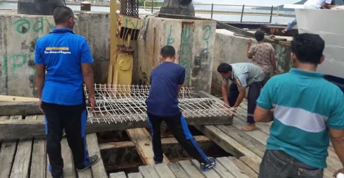 PT ASDP Dituding Tutup Mata Soal Kerusakan Jembatan di Pelabuhan Feri Dongkala