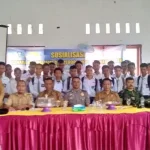 Siswa SMA di Wakatobi Ikut Sosialisasi Bahaya Radikalisme dan Terorisme Siswa SMA di Wakatobi Ikut Sosialisasi Bahaya Radikalisme dan Terorisme