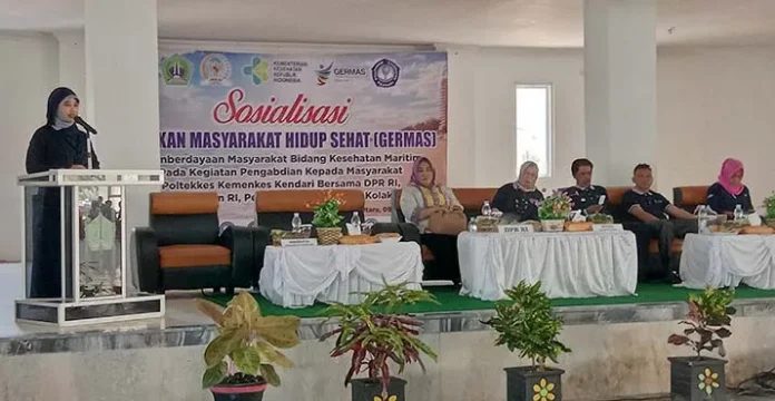 Melalui Germas, Poltekkes Kendari Ajak Warga Kolut Cegah Penyakit Menular